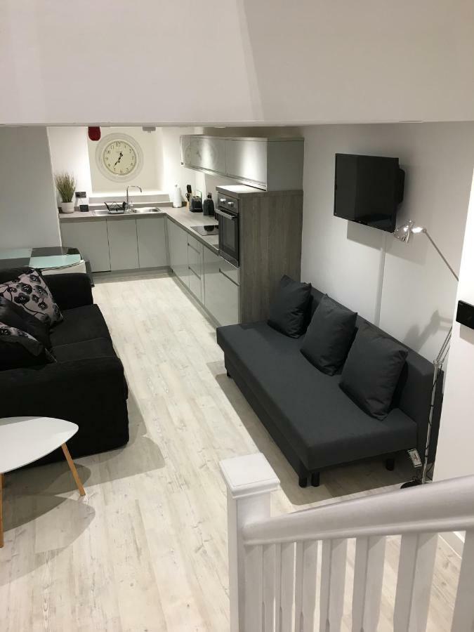 The Snap Pad Boutique Apartment Royal Tunbridge Wells Exterior foto
